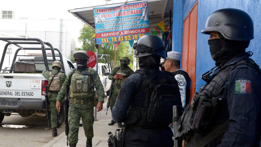 Violencia en México: Mueren 24 personas tras enfrentamientos entre policías y narcotraficantes
