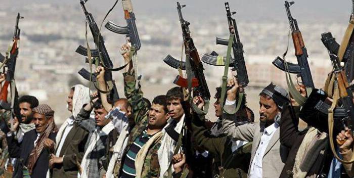 Los hutíes del Yemen amenazan con atacar todo barco que se dirija a Israel