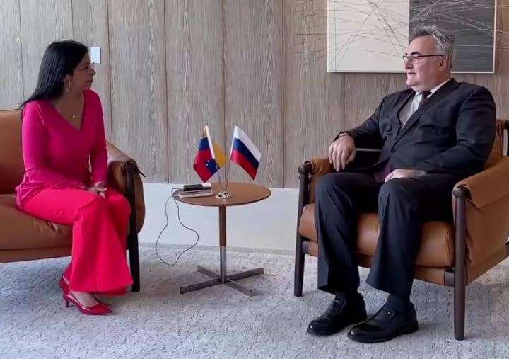 Venezuela agradece a Rusia por el apoyo ante amenazas de EEUU