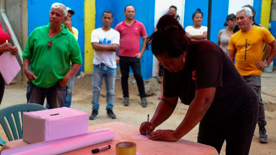 Maduro llama a la militancia del PSUV a conformar los Comités Bolivarianos de Base Integral