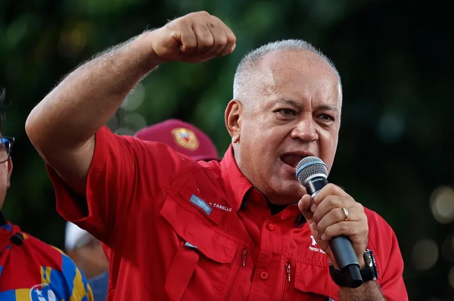 Diosdado Cabello: A Nicolás lo vamos a rescatar