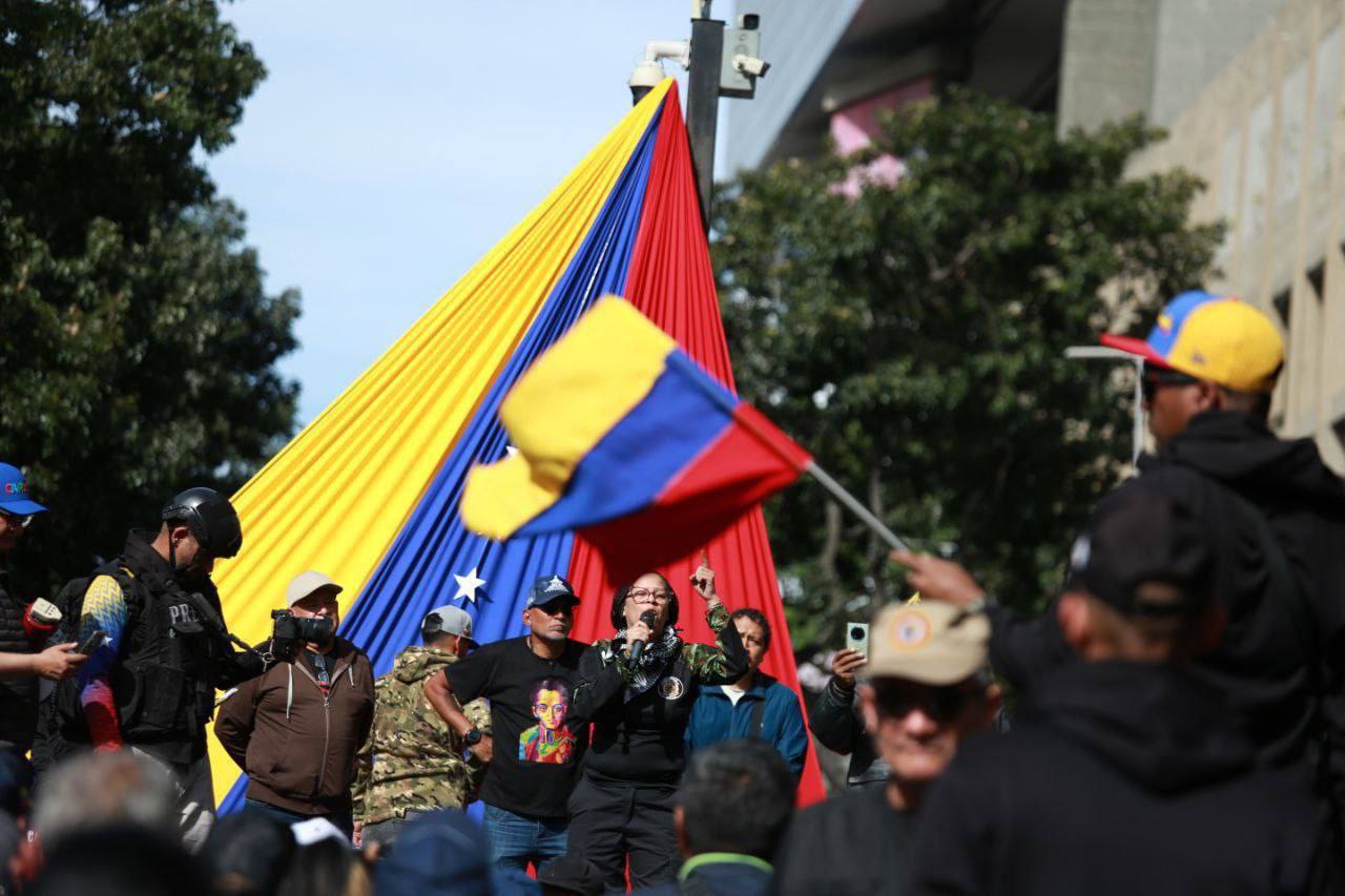 Oficialismo marcha en Caracas en “rechazo” a la detención de Maduro y la “agresión imperialista”