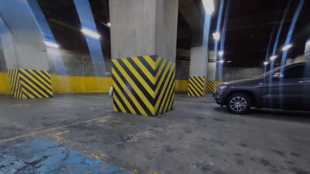 Video viral origina investigación de tarifas de estacionamientos