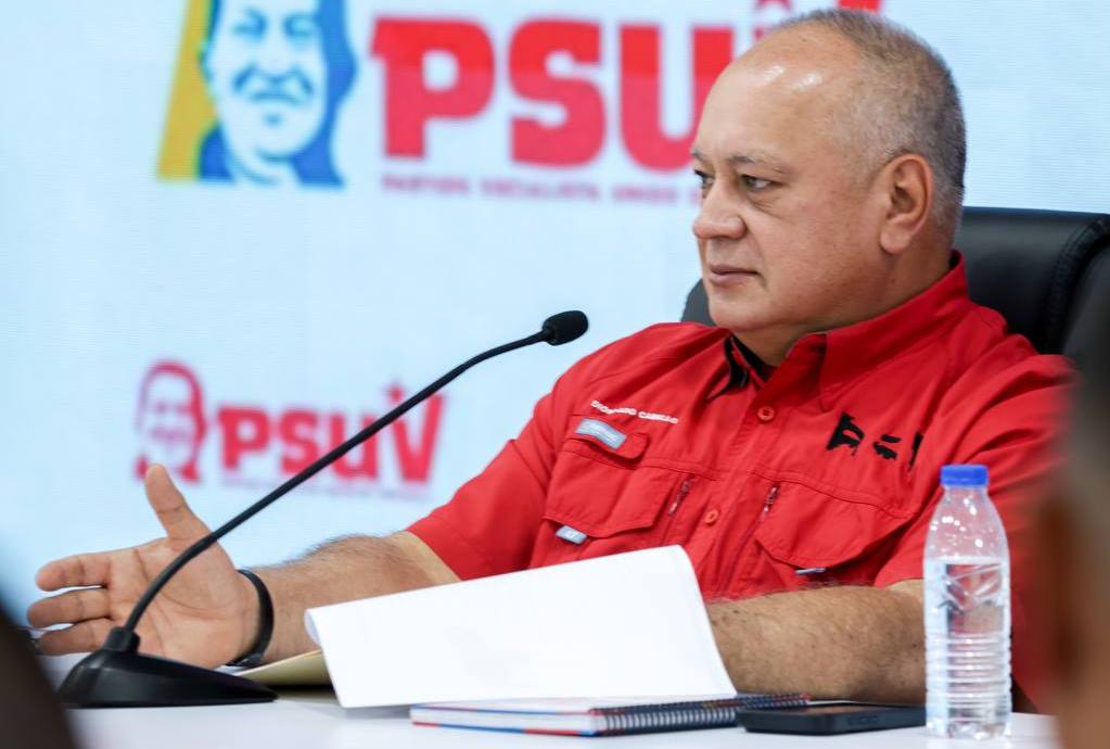 Cabello niega negociación con María Corina Machado