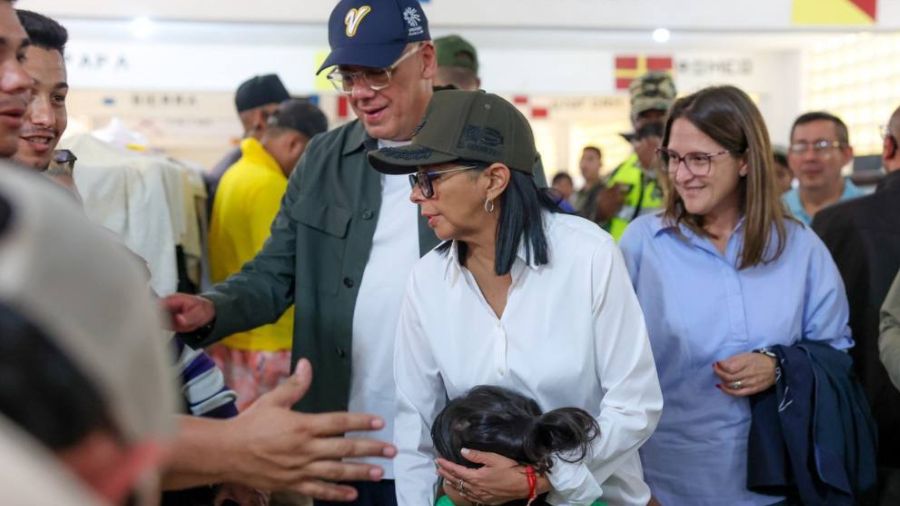 Delcy Rodríguez a las familias afectadas por los sismos: «No están solos»