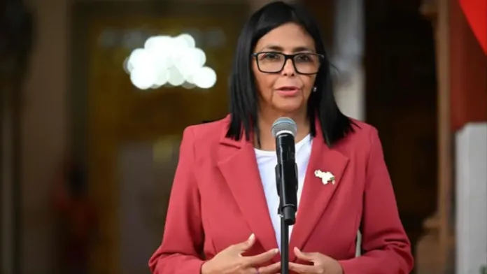 Delcy Rodríguez denuncia matriz mediática para generar caos tras los terremotos