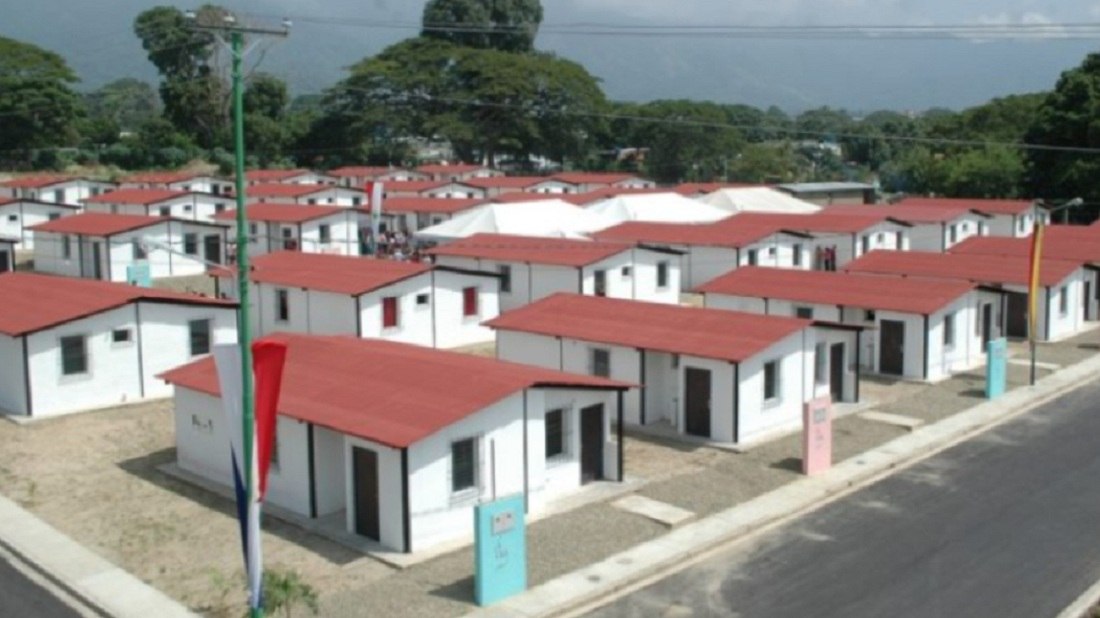 Gobierno nacional entregará primeras 200 viviendas a afectados tras doble terremoto