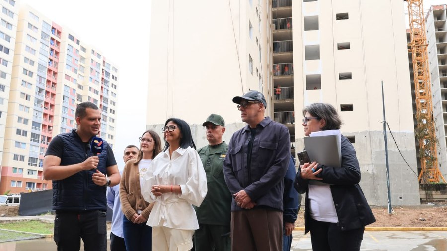 Delcy Rodríguez entrega 240 viviendas equipadas a familias afectadas por sismos en Ciudad Tiuna (+VIDEO)