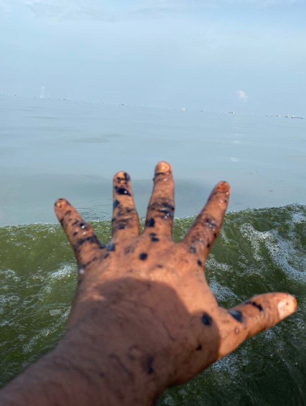 Denuncian derrames petroleros en el Lago de Maracaibo que afectan a seis municipios del Zulia
