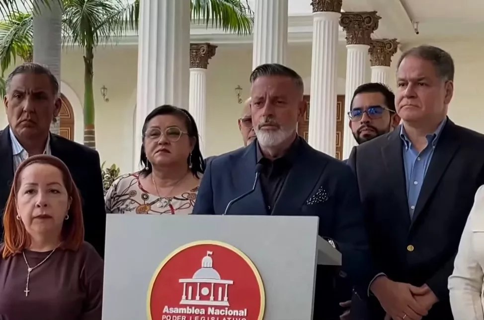 Queda instalada la Comisión Preliminar de Postulaciones Judiciales: lista final será presentada el 15 de octubre