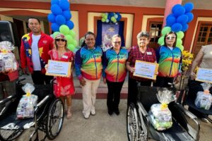 Gestión municipal de Los Taques brindó atención médica e insumos a 49 familias