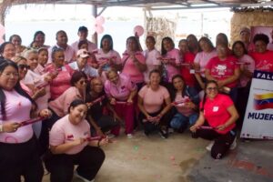 En el marco del Mes Rosa: MinMujer y MinPesca unen esfuerzos para sensibilizar y organizar a las mujeres del sector pesquero en Las Piedras
