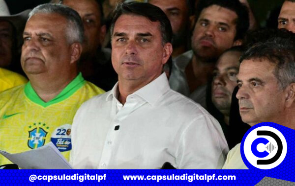 Flávio Bolsonaro enfrenta restricciones tras derrota electoral en Brasil